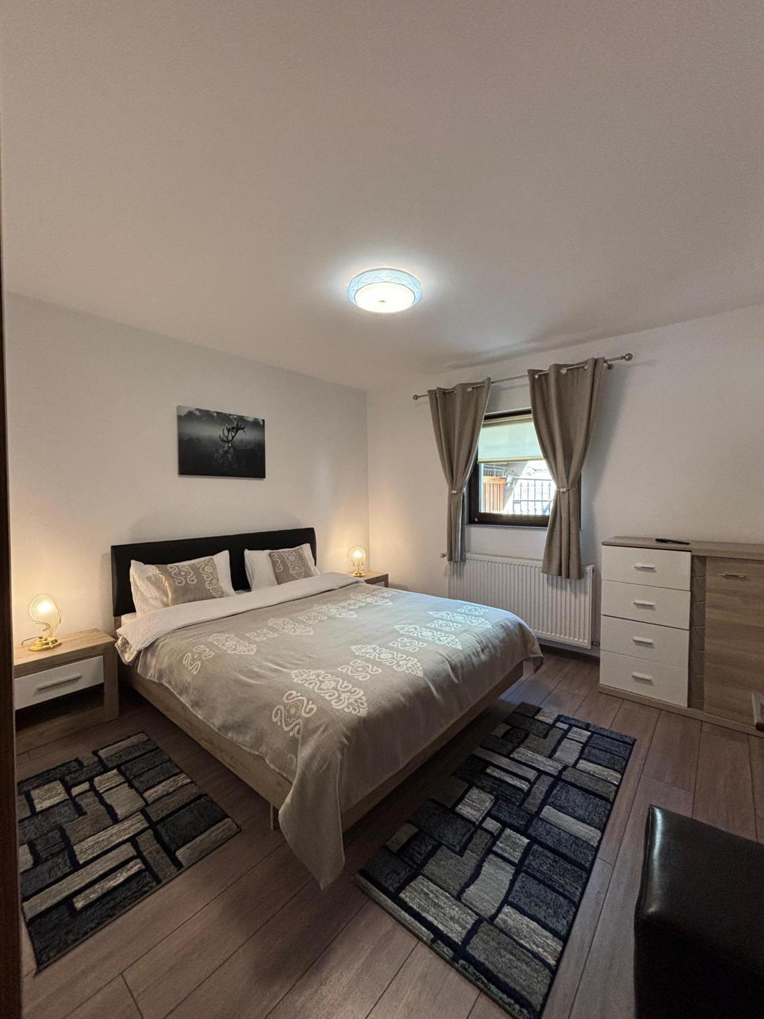 Skyline Villa Азуга Екстериор снимка